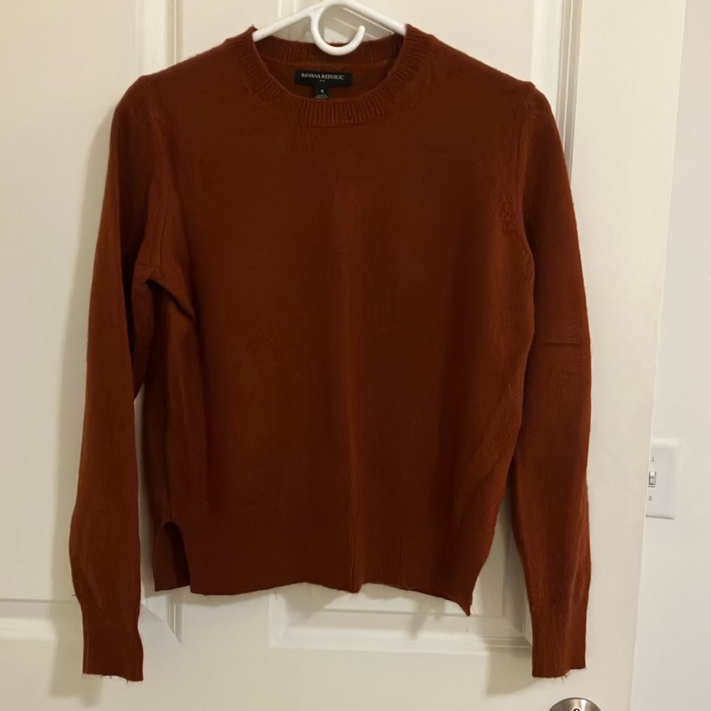 Banana Republic Women's Sweater Clay
